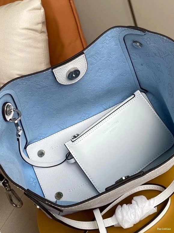 Fake Louis Bags LOUIS PM VUITTON HINA 0817